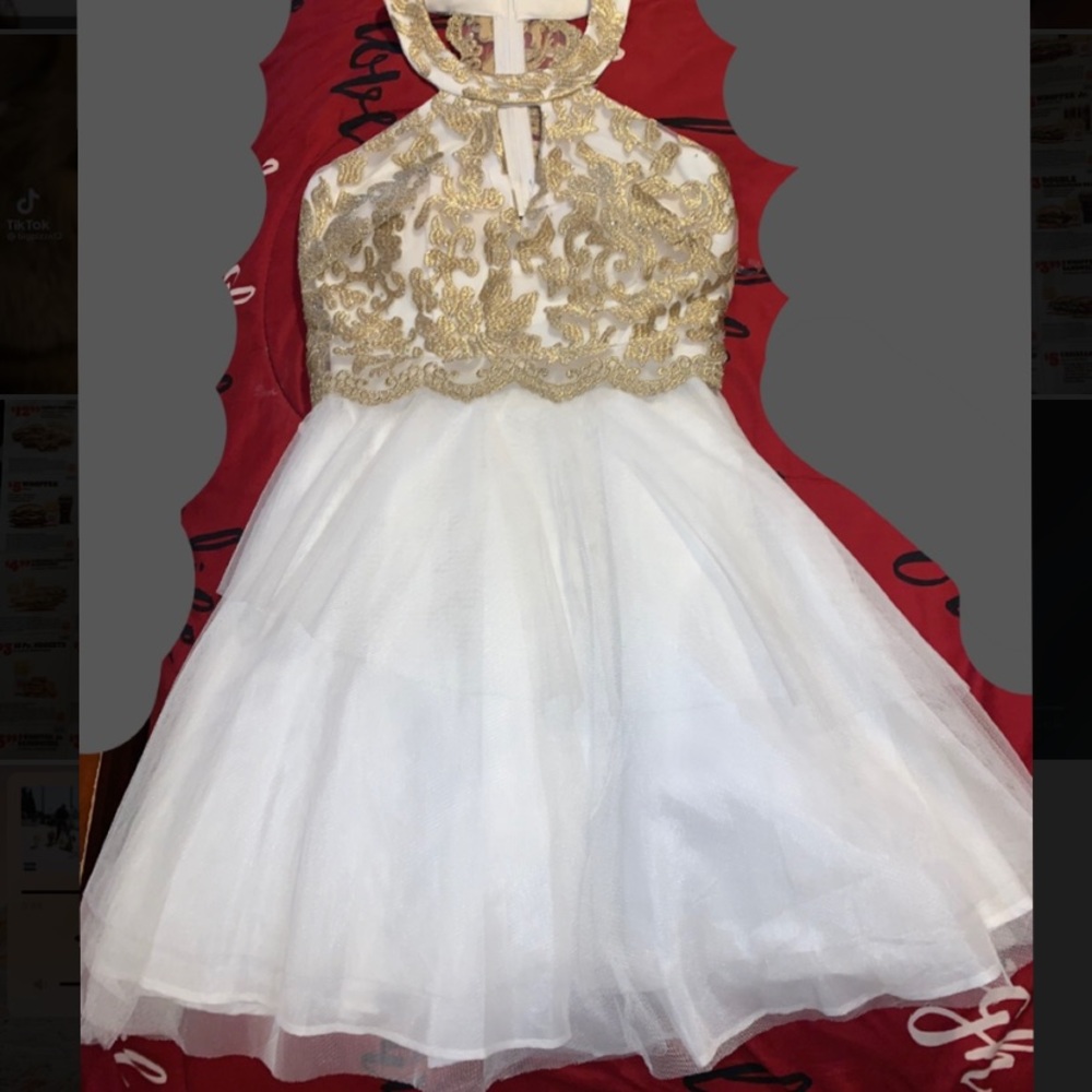 I am selling a dress